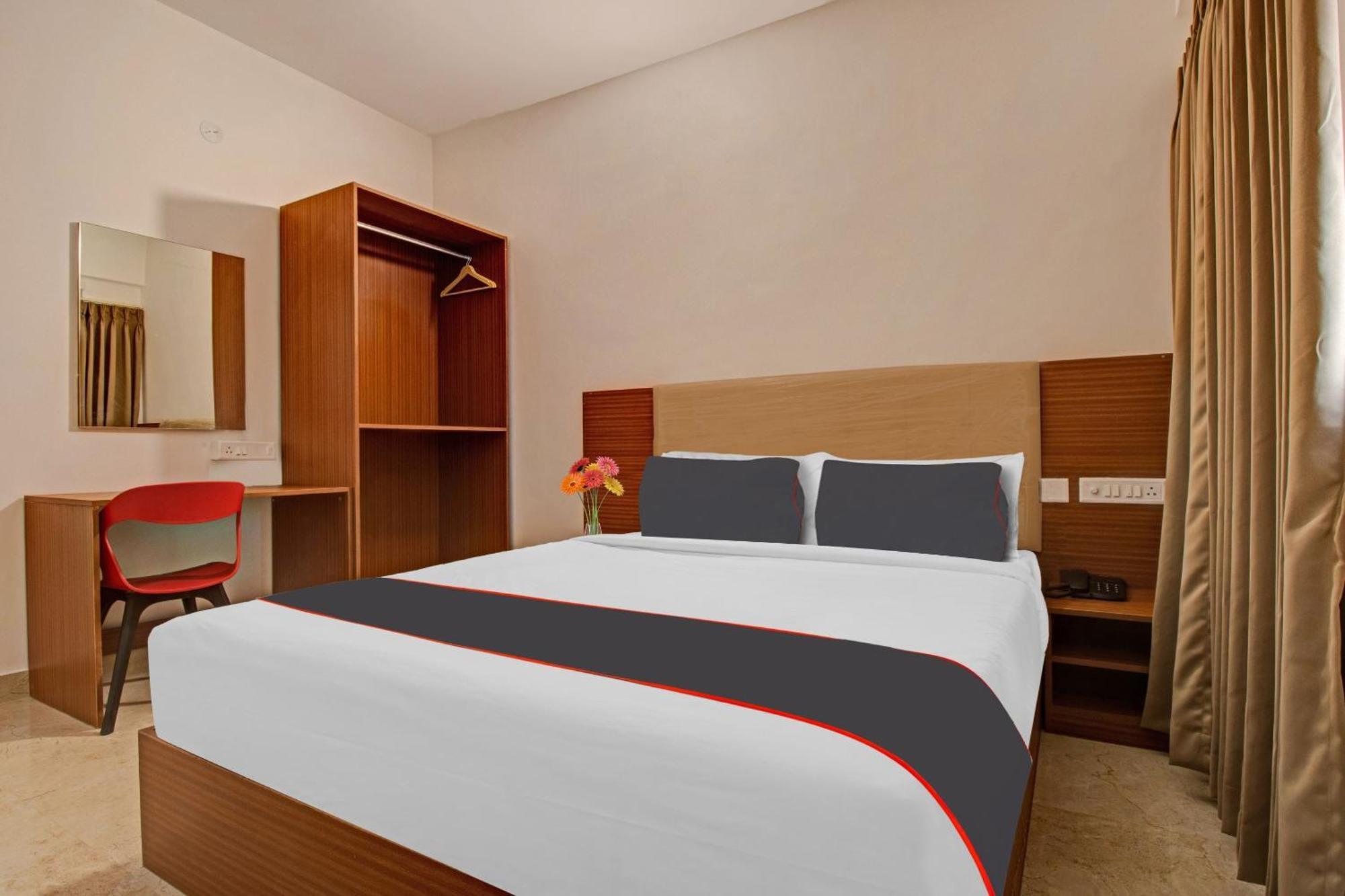 Super Collection O Petals Otium Business Hotel Bangalore Ngoại thất bức ảnh