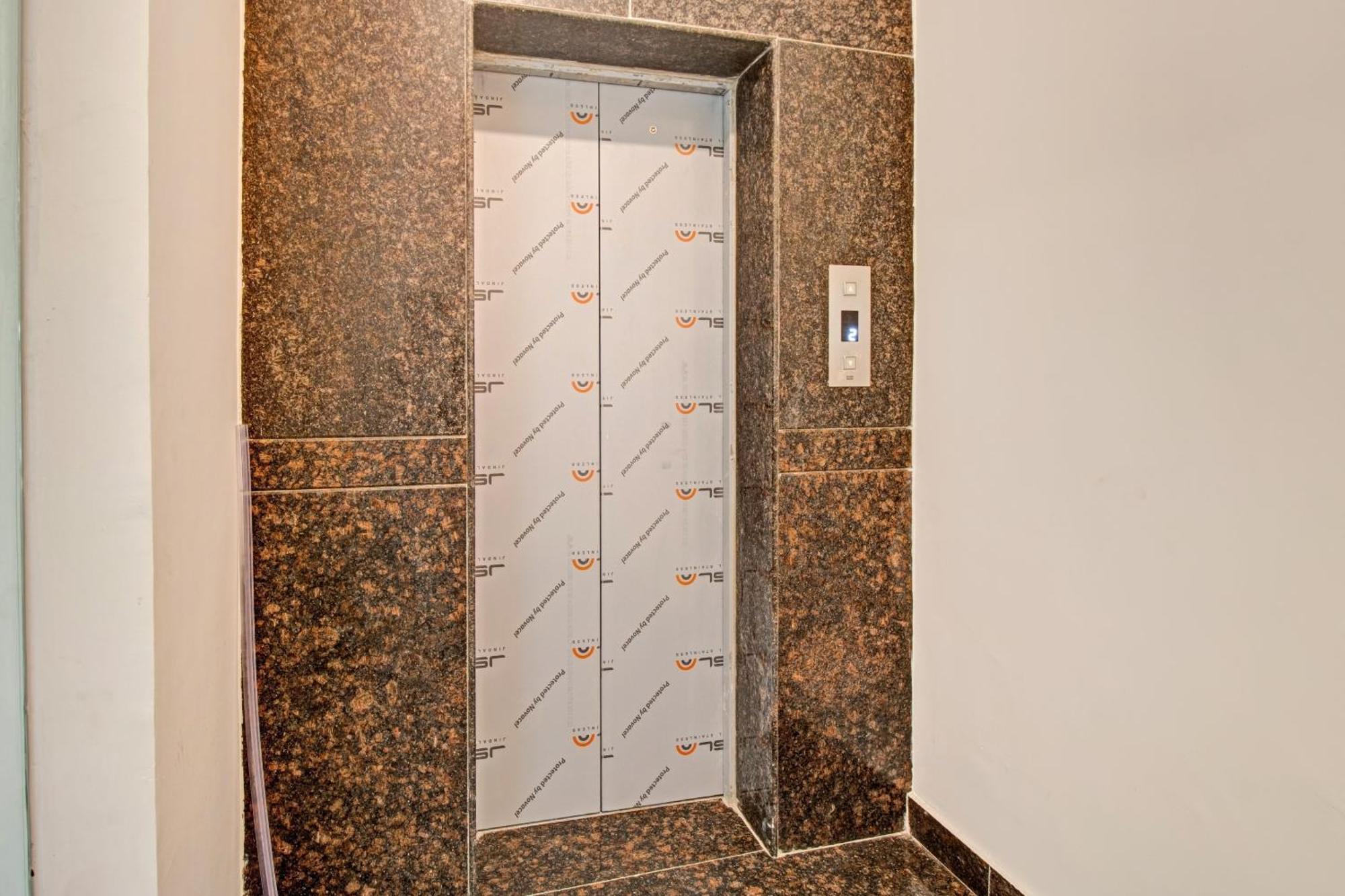 Super Collection O Petals Otium Business Hotel Bangalore Ngoại thất bức ảnh